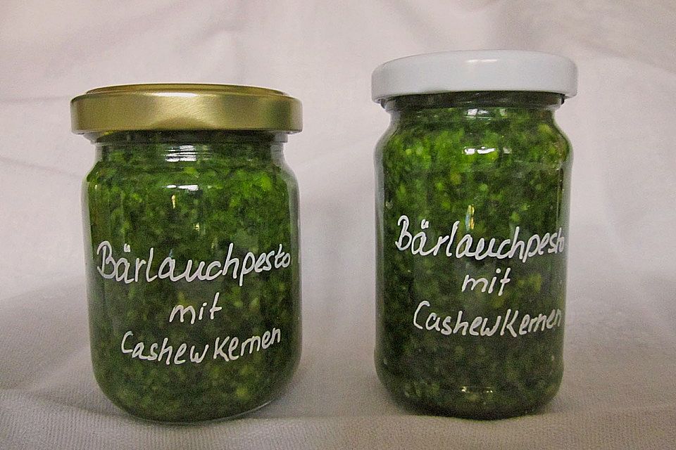 Bärlauchpesto mit Cashewkernen