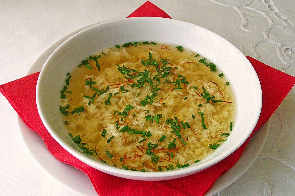 Eierflockensuppe