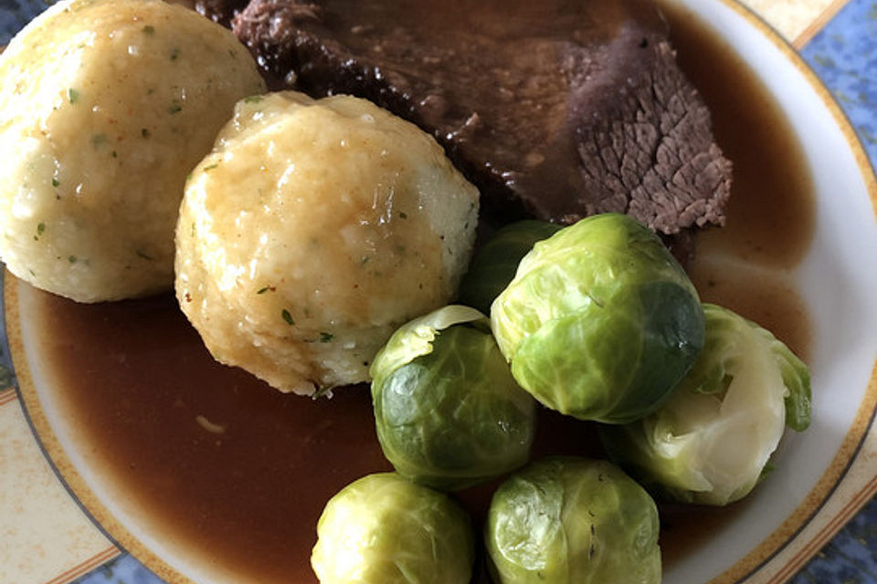 Rinderbraten im Schnellkochtopf  mit  viel Sauce