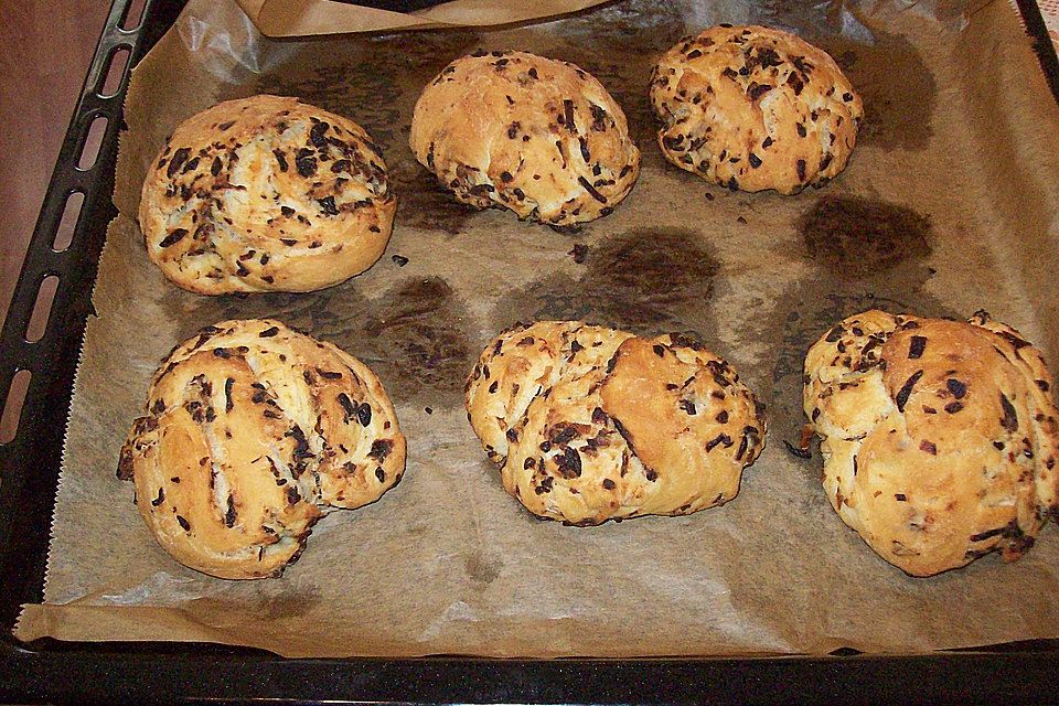 Macs Zwiebelbrötchen bzw. -brot