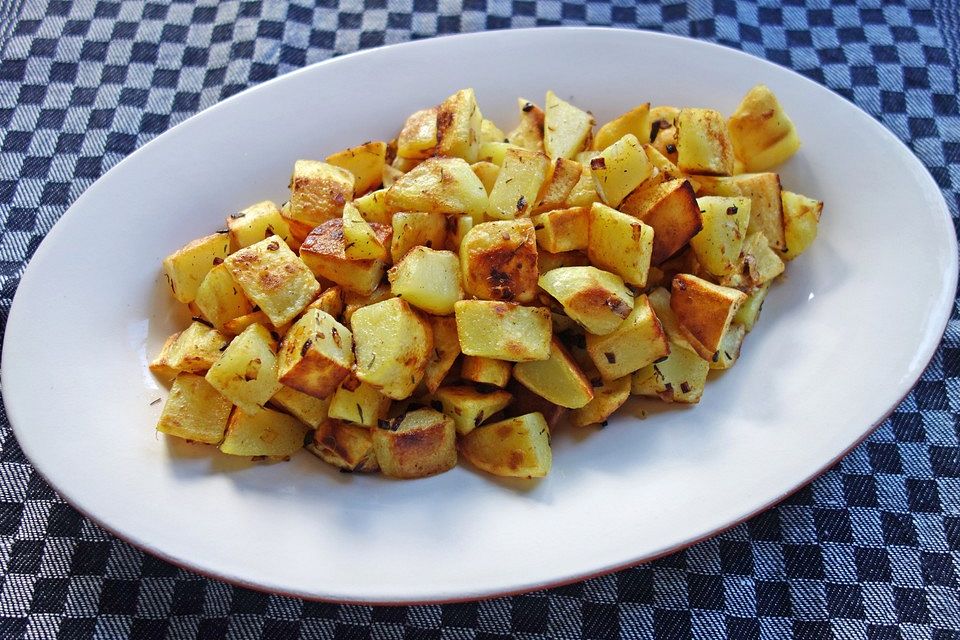 Bratkartoffeln aus rohen Kartoffeln