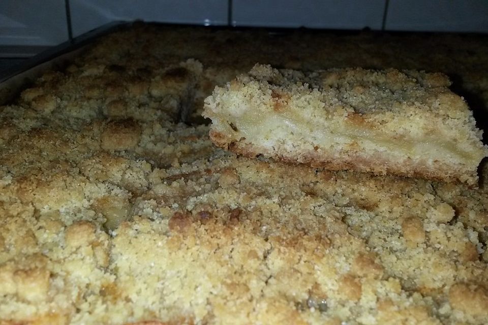 Apfelstreuselkuchen  nach Omas Rezept