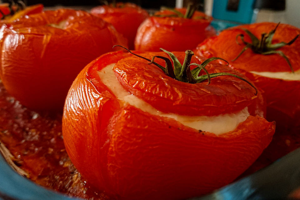 Eier im Tomatenhaus