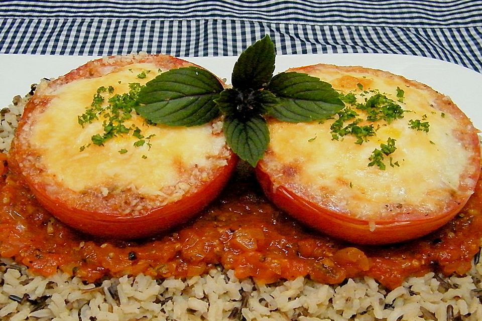 Eier im Tomatenhaus