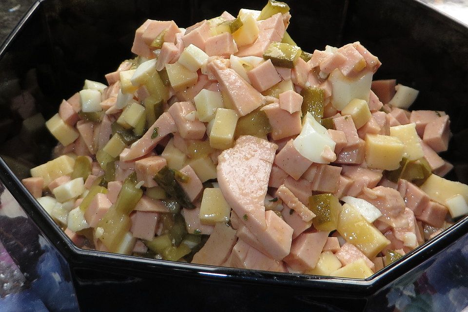 Käse-Wurstsalat