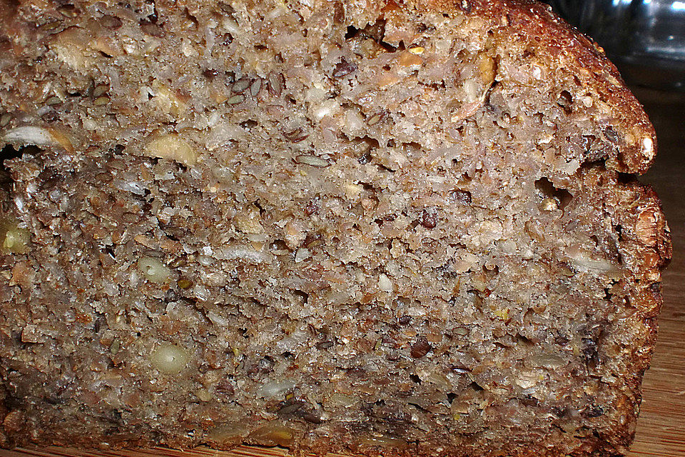 Eifelkrimis kerniges Roggenbrot