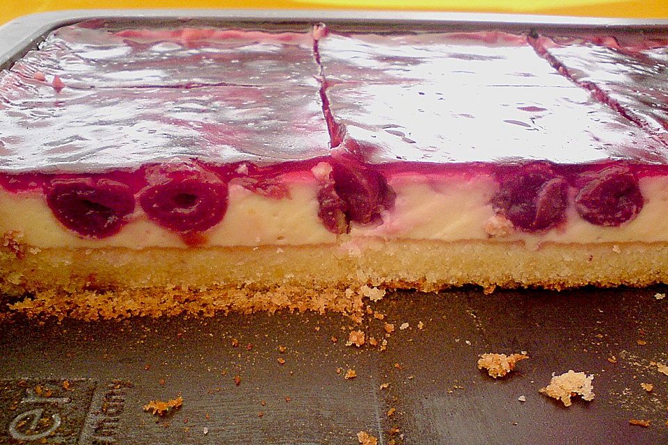 Kirsch-Schmand-Blechkuchen