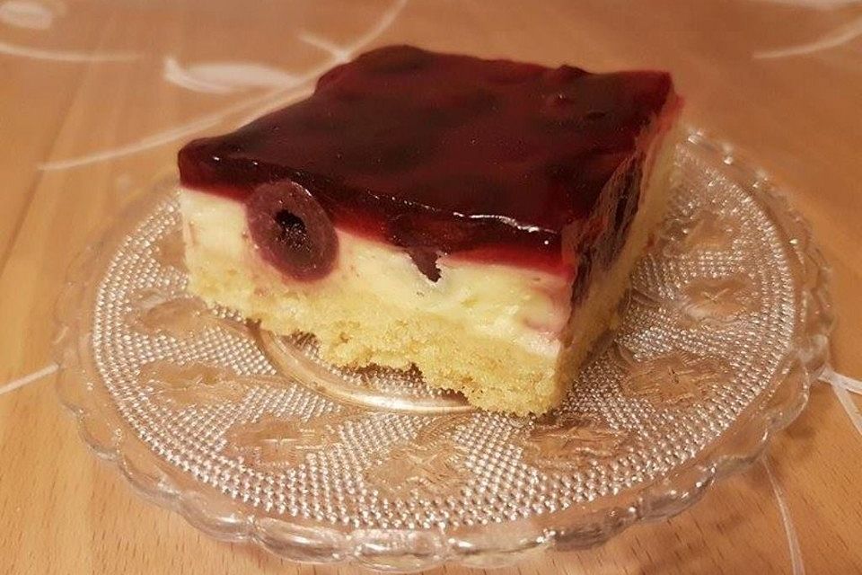 Kirsch-Schmand-Blechkuchen