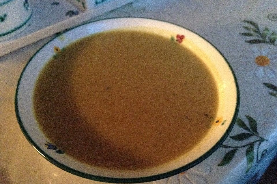 Hähnchen-Curry-Kokos Suppe