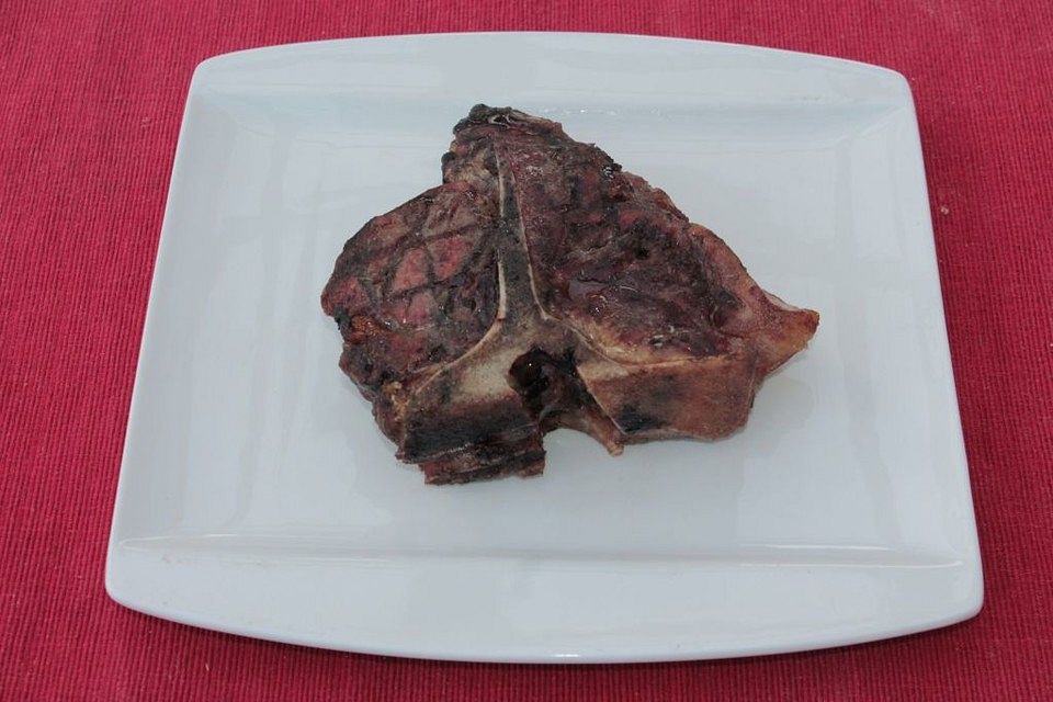 Rindersteak, Lammsteak vom Grill