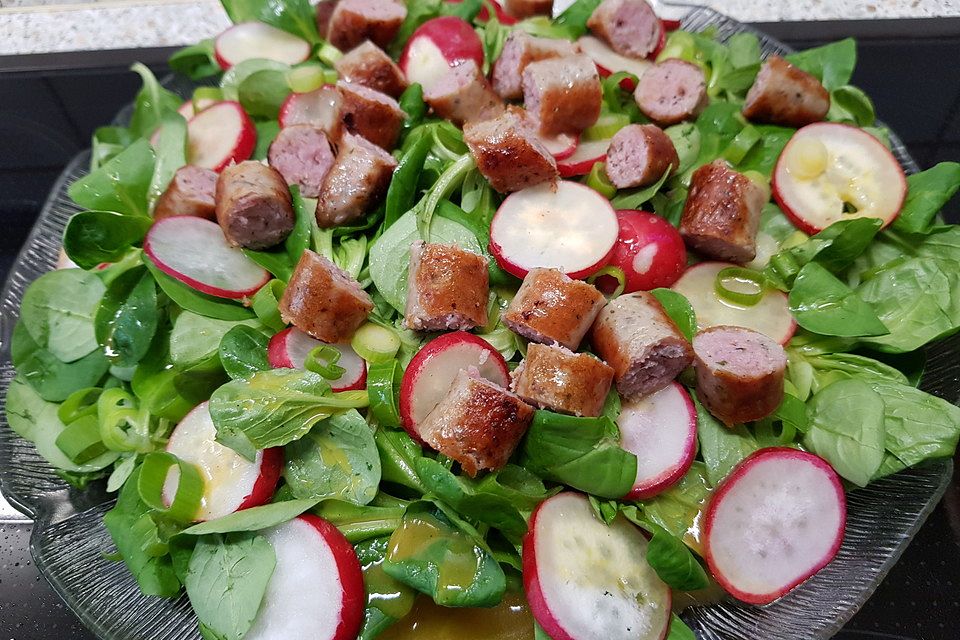 Fränkischer Bratwurstsalat