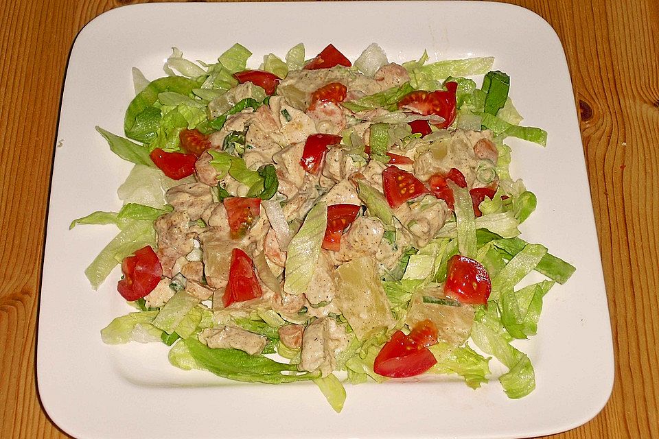 Hähnchensalat mit Ananas