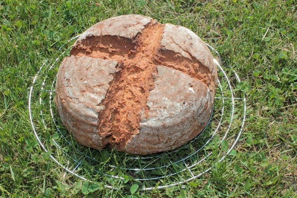 Körnerbrot mit Kefir