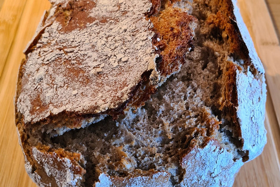 Sauerteig-Brot ohne Kneten