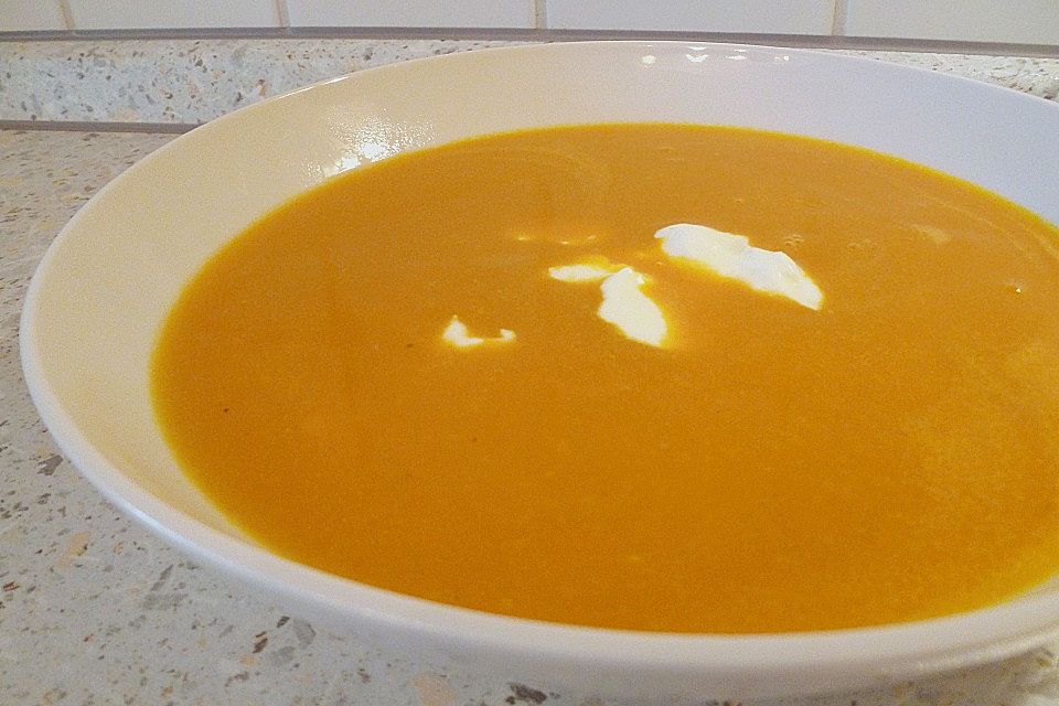 Kürbissuppe mit Madras-Curry