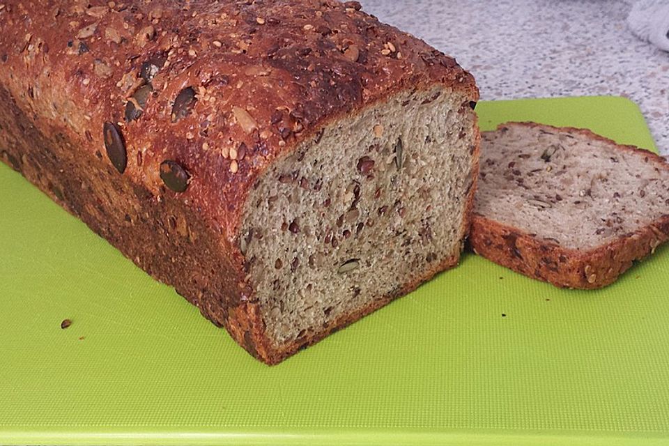 Eiweißbrot mit  Sämereien