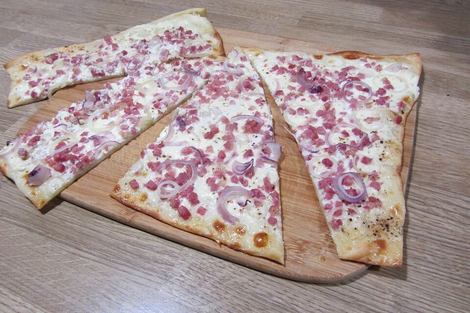 Elsässer Flammkuchen