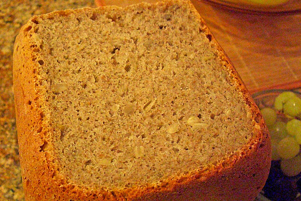 Dinkel-Hanf-Brot