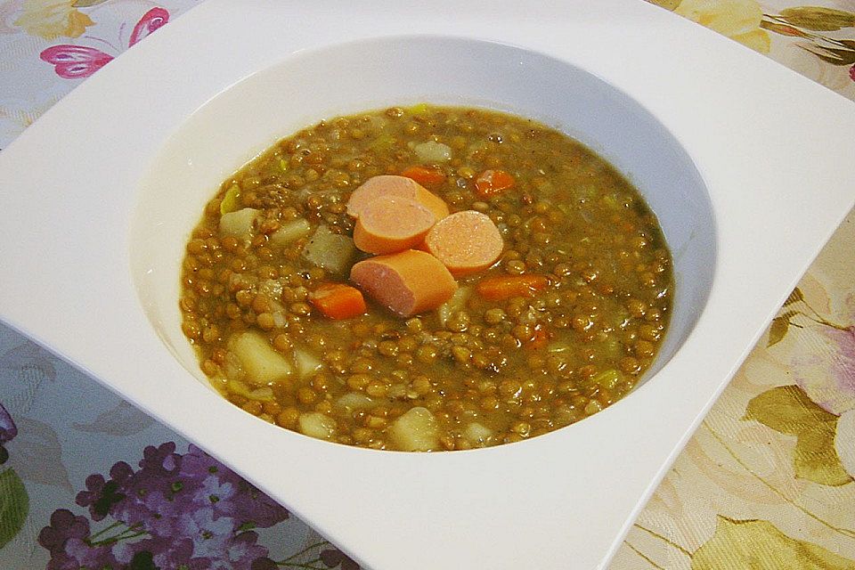 Linsensuppe nach Omas Art