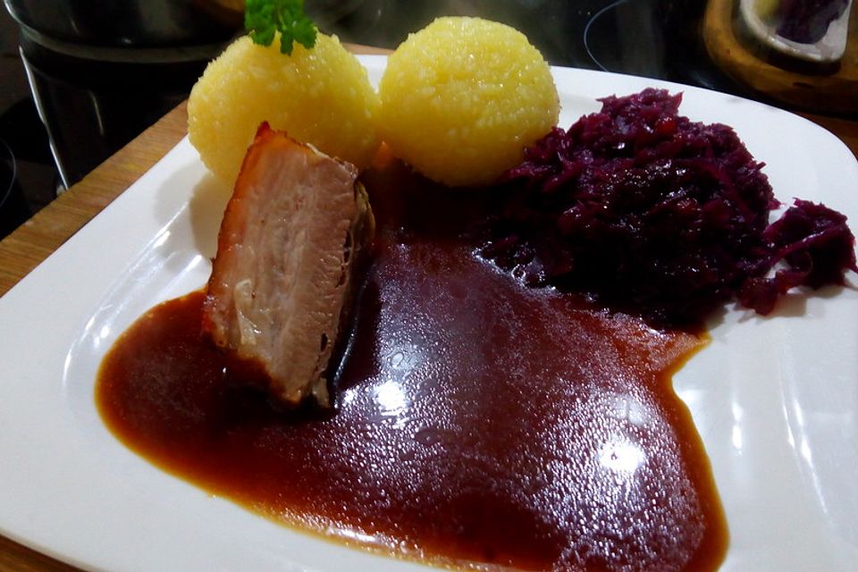 Knuspriger Schweinebraten