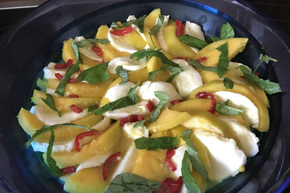 Mango mit Mozzarella