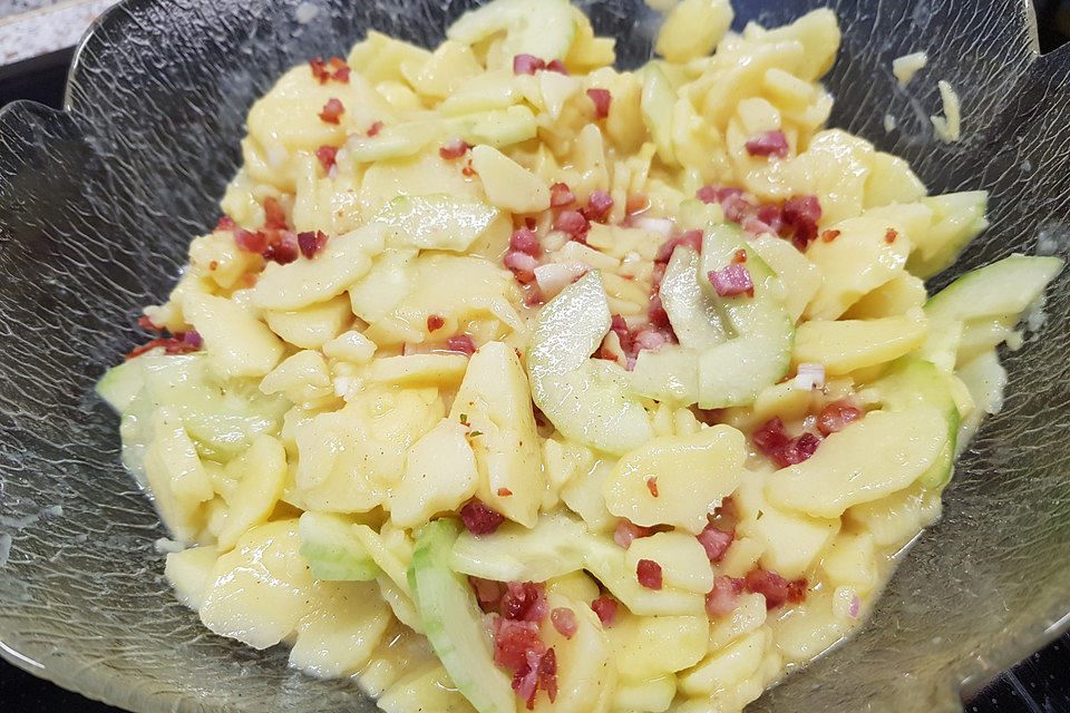 Kartoffelsalat mit Speck