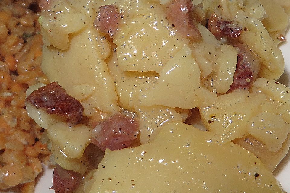 Kartoffelsalat mit Speck