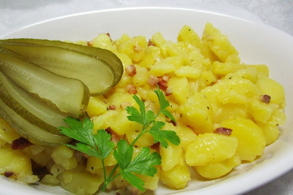 Kartoffelsalat mit Speck