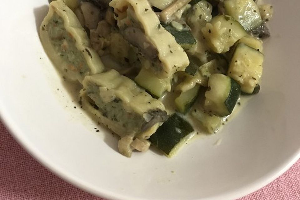 Maultaschen-Gemüsepfanne