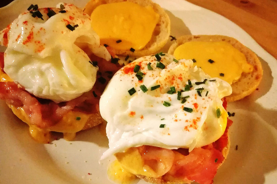 Amerikanische authentische Eggs Benedict