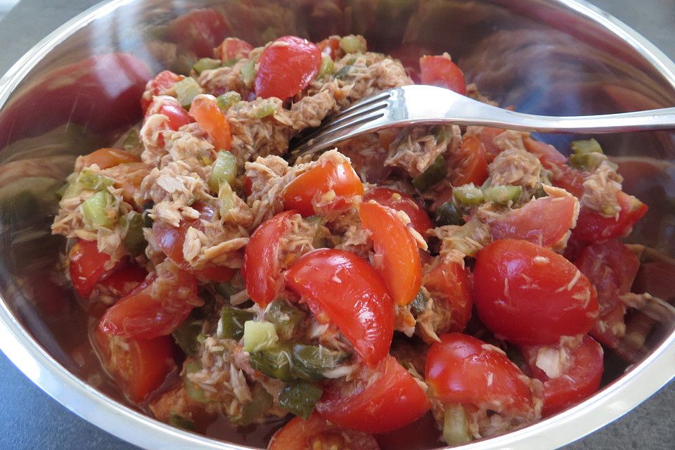 Thunfisch-Tomatensalat