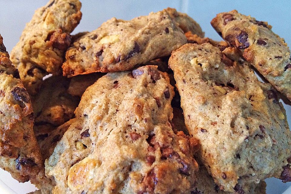 Triple Chocolate Chip Cookies