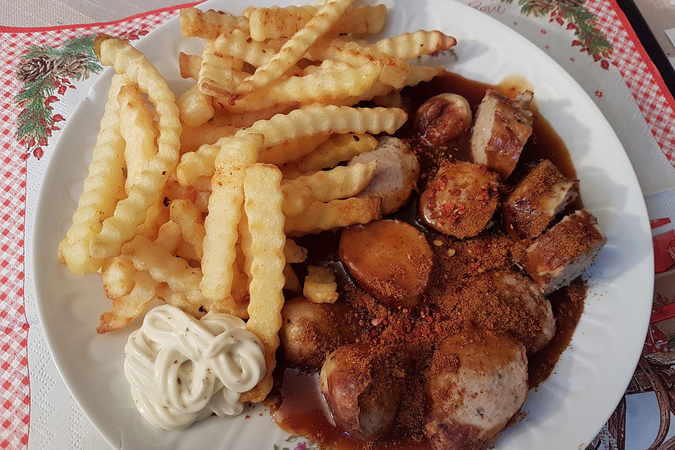 Currywurst mit Pommes Frites