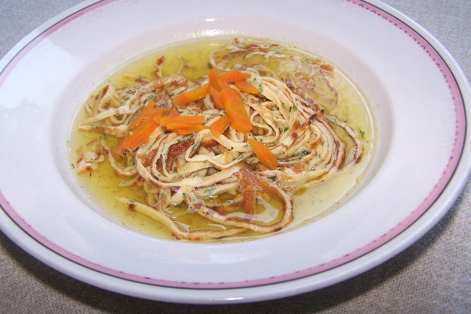 Kräuter-Flädle Suppe