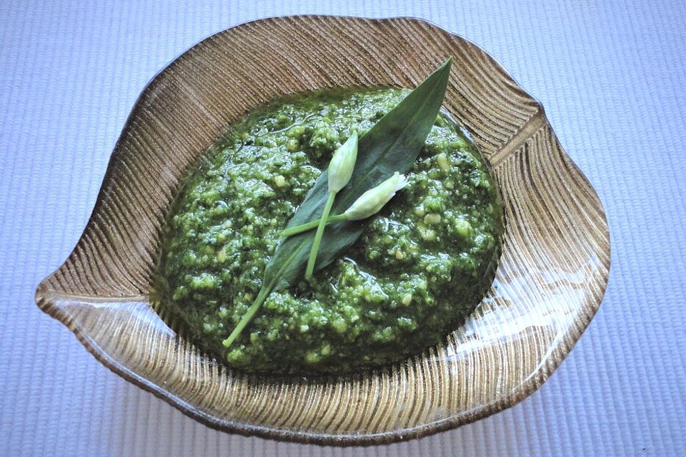 Bärlauchpesto