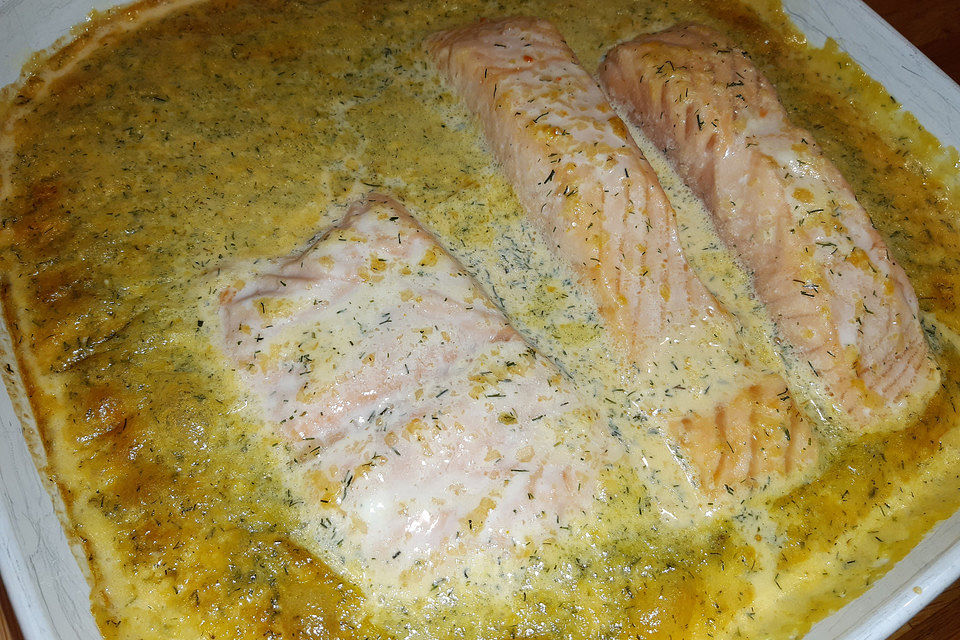 Lachsfilet in Dillcreme