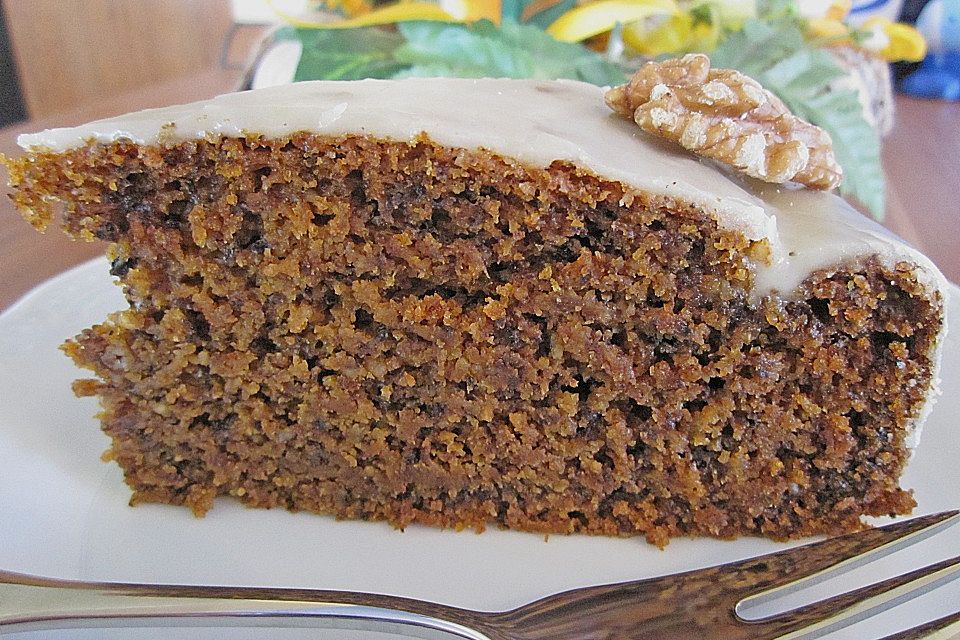 Walnuss-Möhrenkuchen