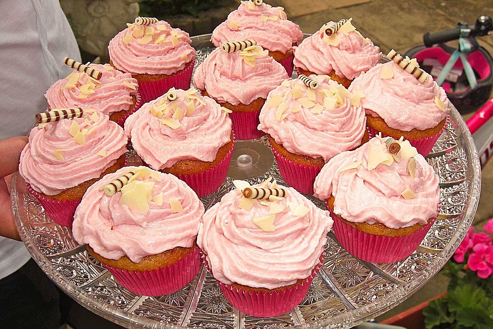 Crazy Cup Cakes