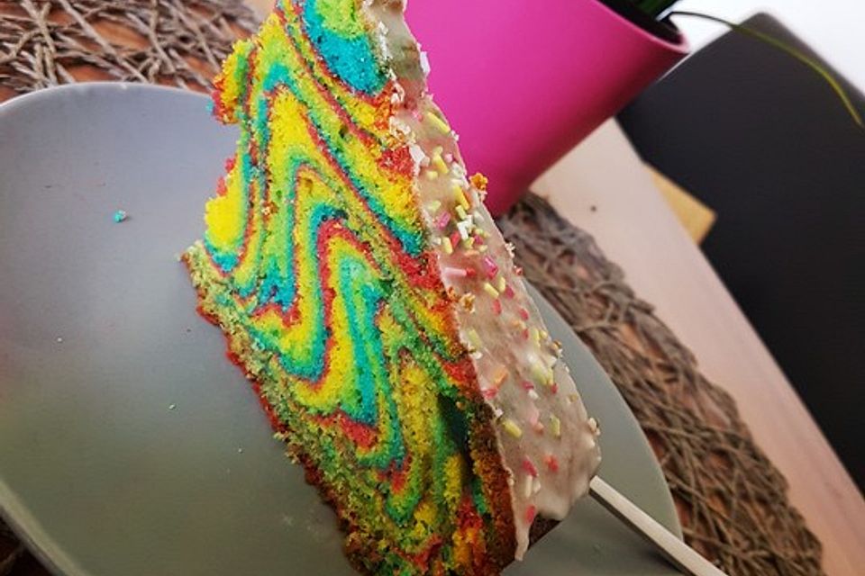 Regenbogenkuchen