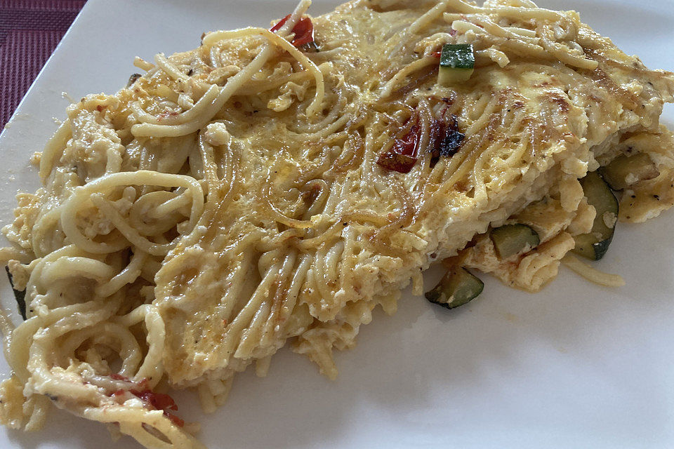 Spaghetti-Omelette