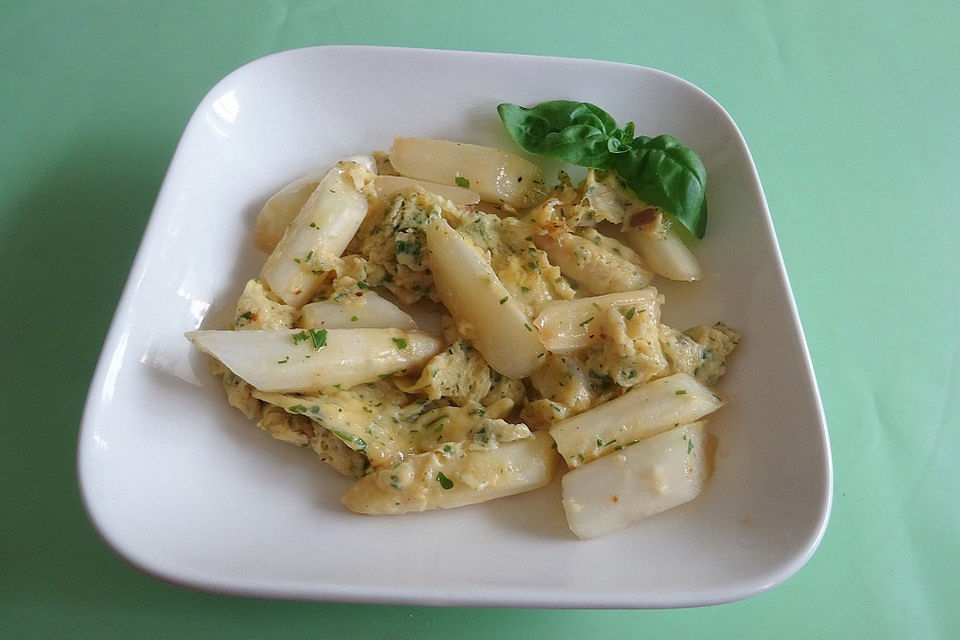 Spargel-Rührei