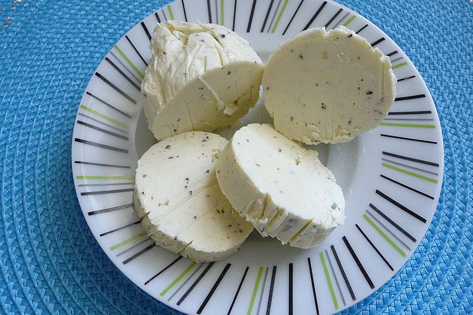 Limetten-Rosmarin-Butter