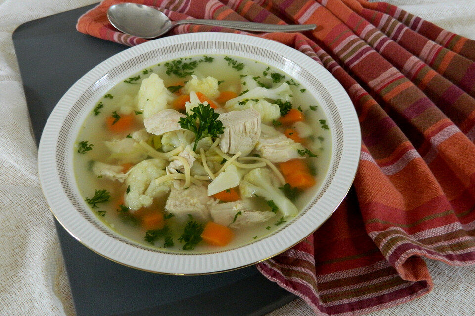 Hühnersuppe "alles wird gut"