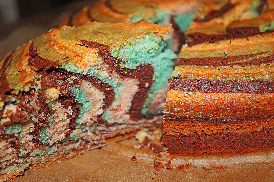 Regenbogenkuchen