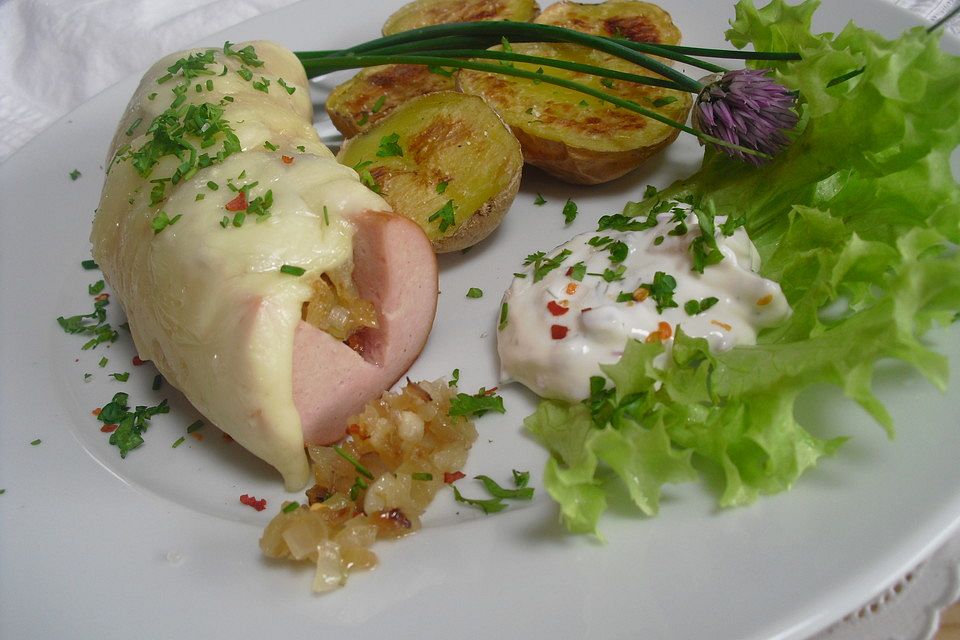 Fleischwurst mit Zwiebeln