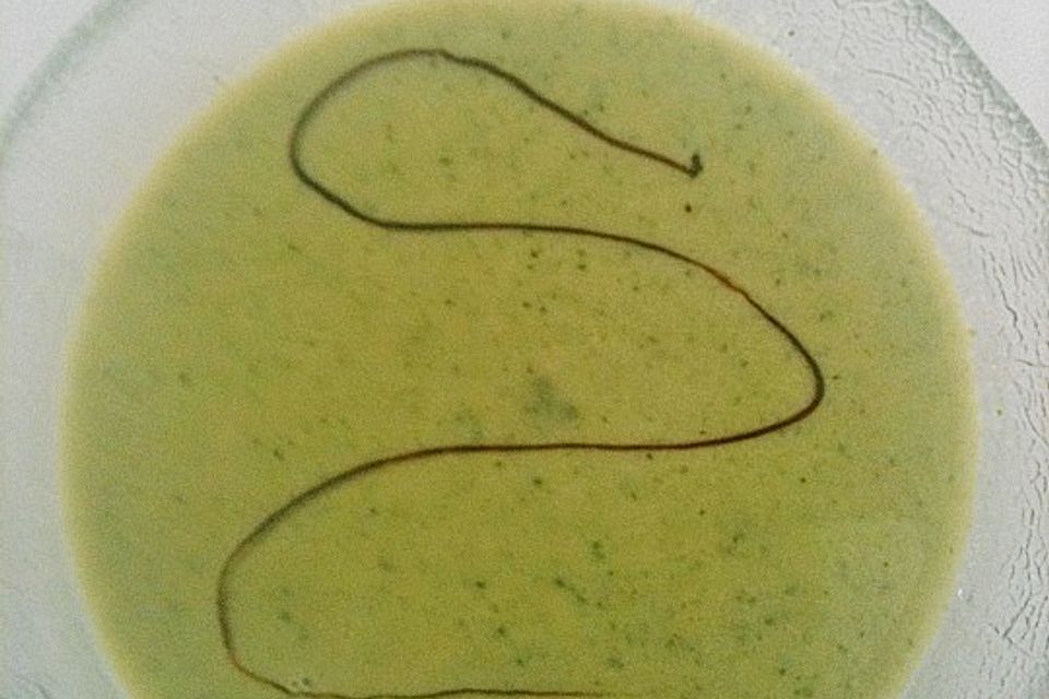 Blumenkohl - Brokkoli - Suppe