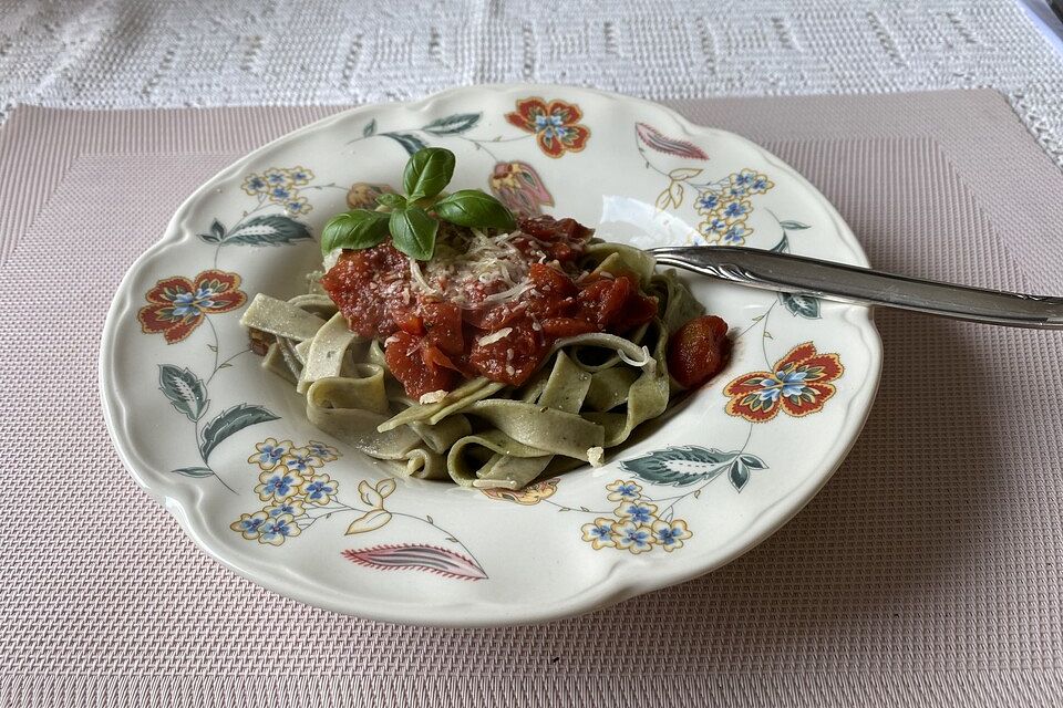 Svenjas Tomatensoße für Pasta