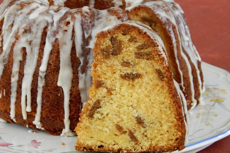 Eierlikörkranz mit Lebkuchen