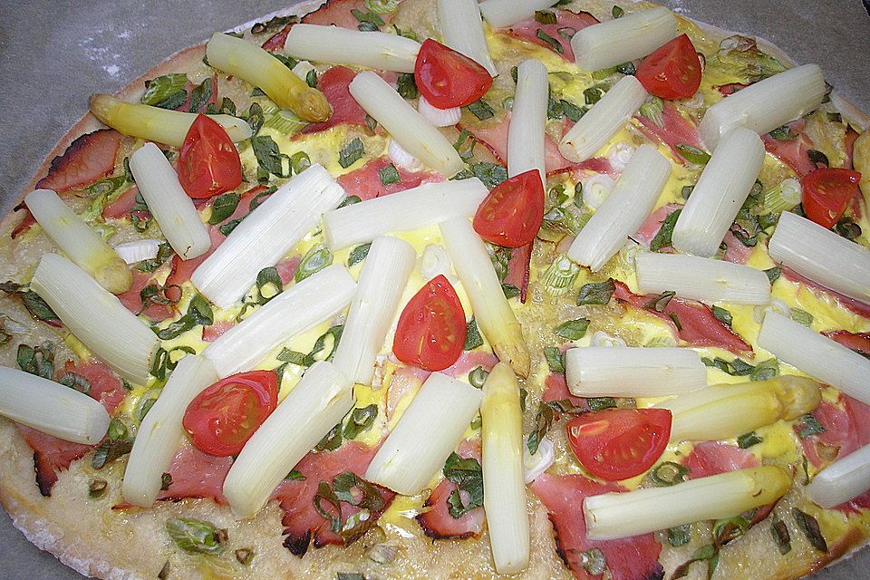 Spargel-Pizza