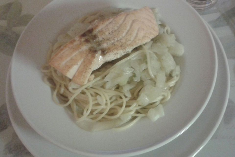 Lachs-Fenchel Pasta